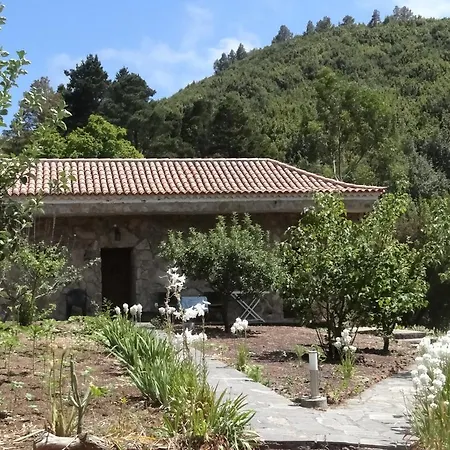 Casa di campagna La Gustoza *